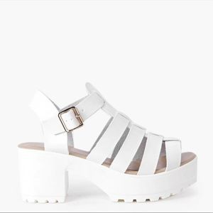KOI WHITE CHUNK SANDAL VEGAN SIZE 8